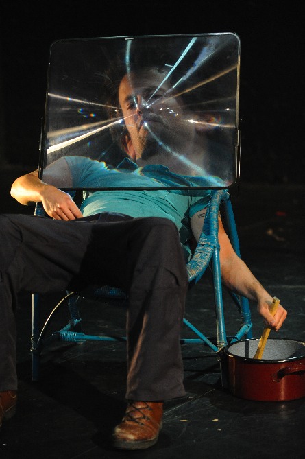 Einat Ganz and Ben Buchenbacher's "Yesh Po Oneg"